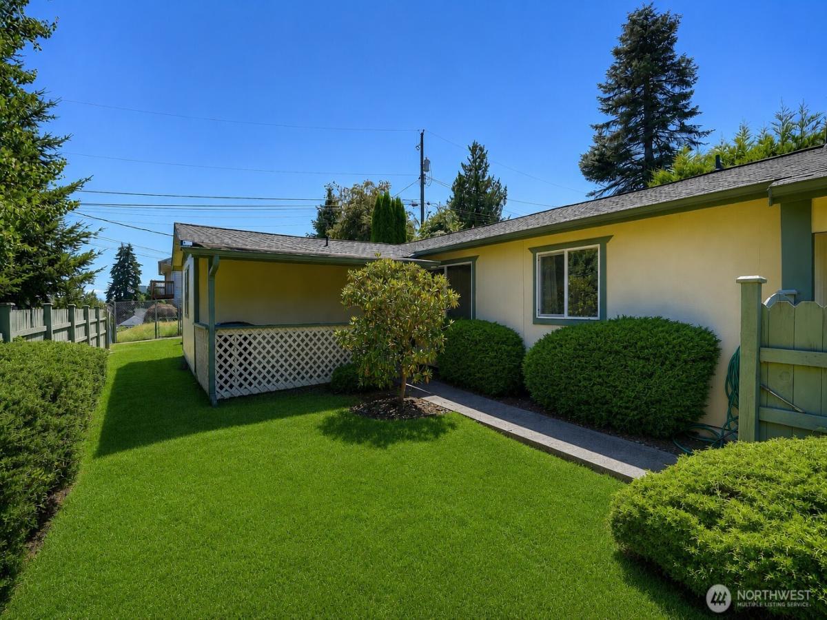 MLS #NWM2557538 image #0