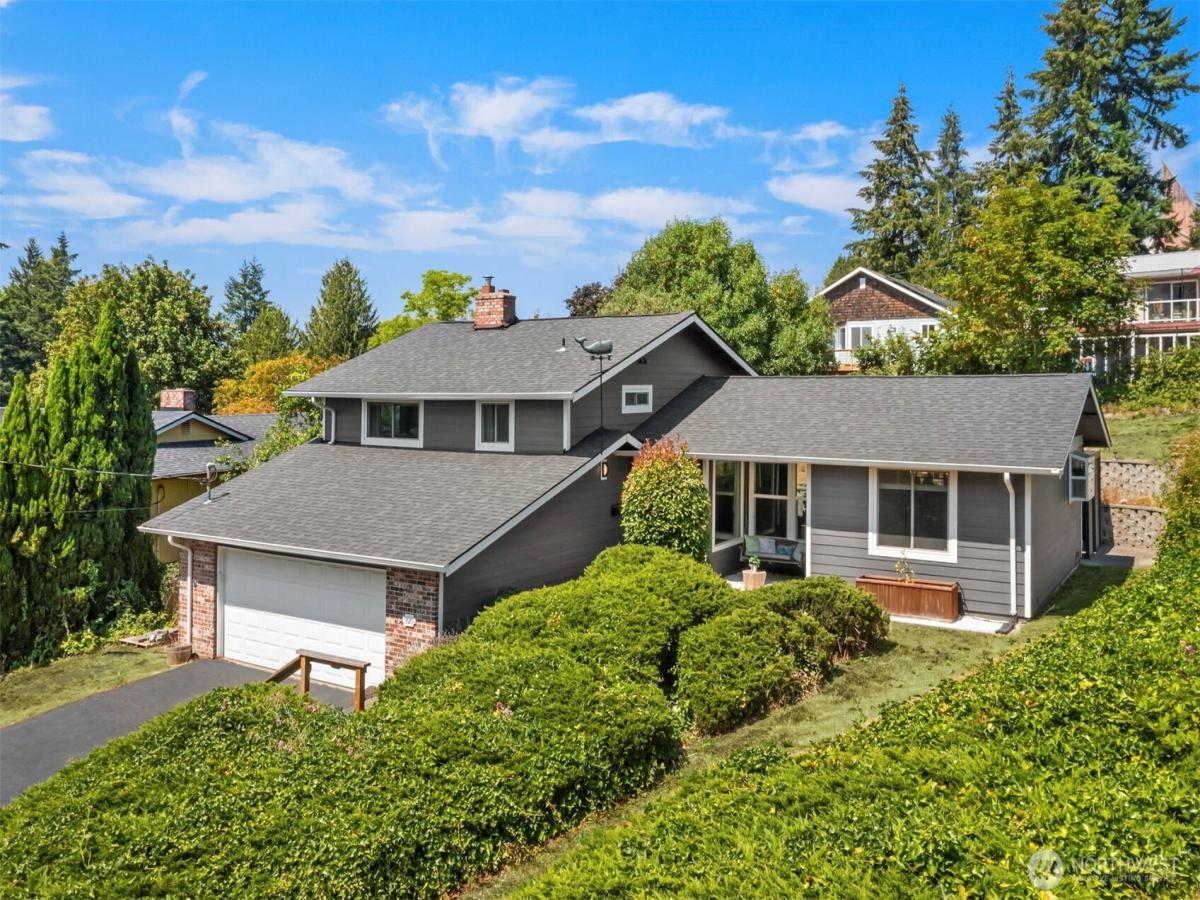 MLS #NWM2557636 image #0