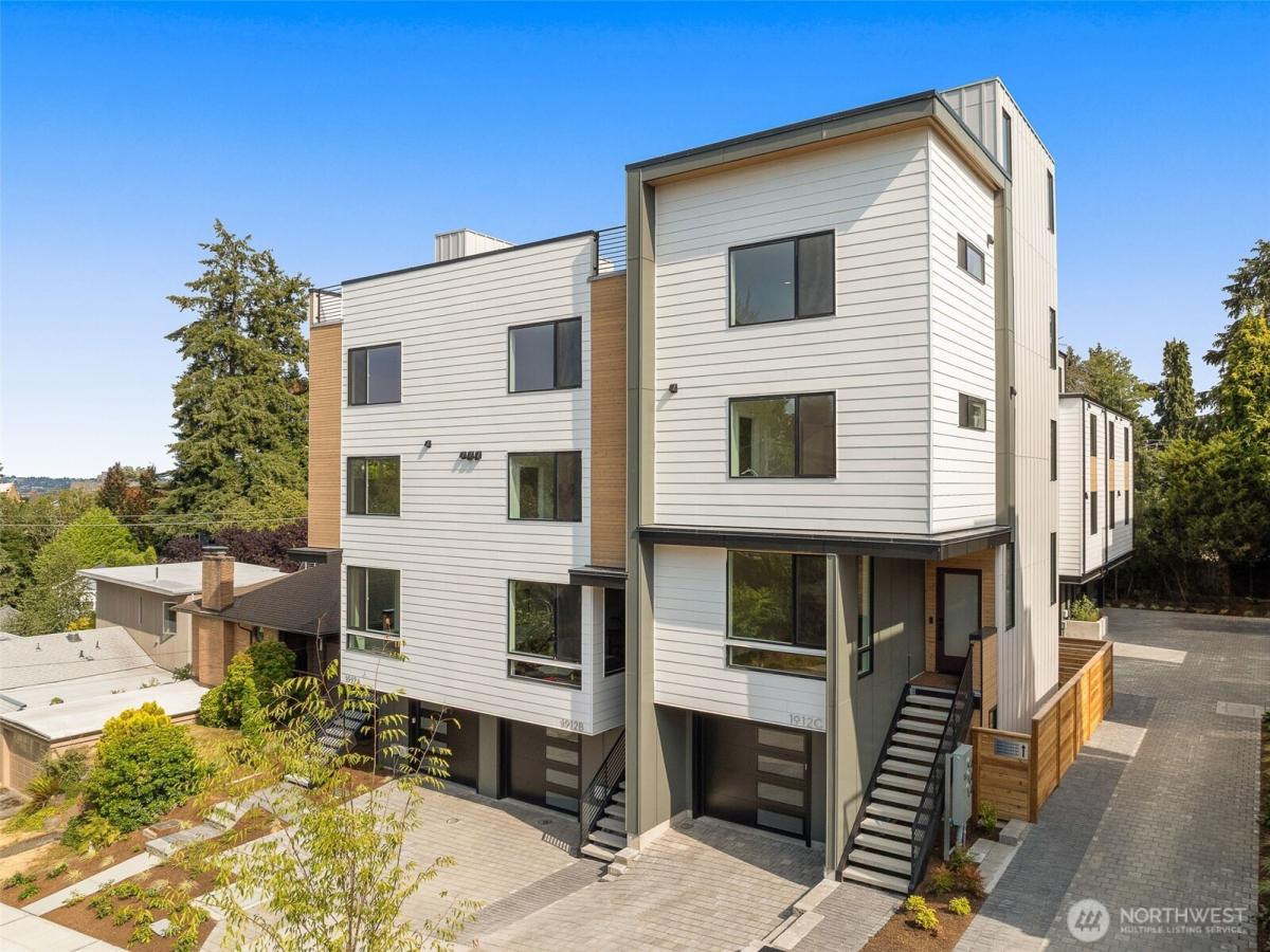 MLS #NWM2557855 image #0