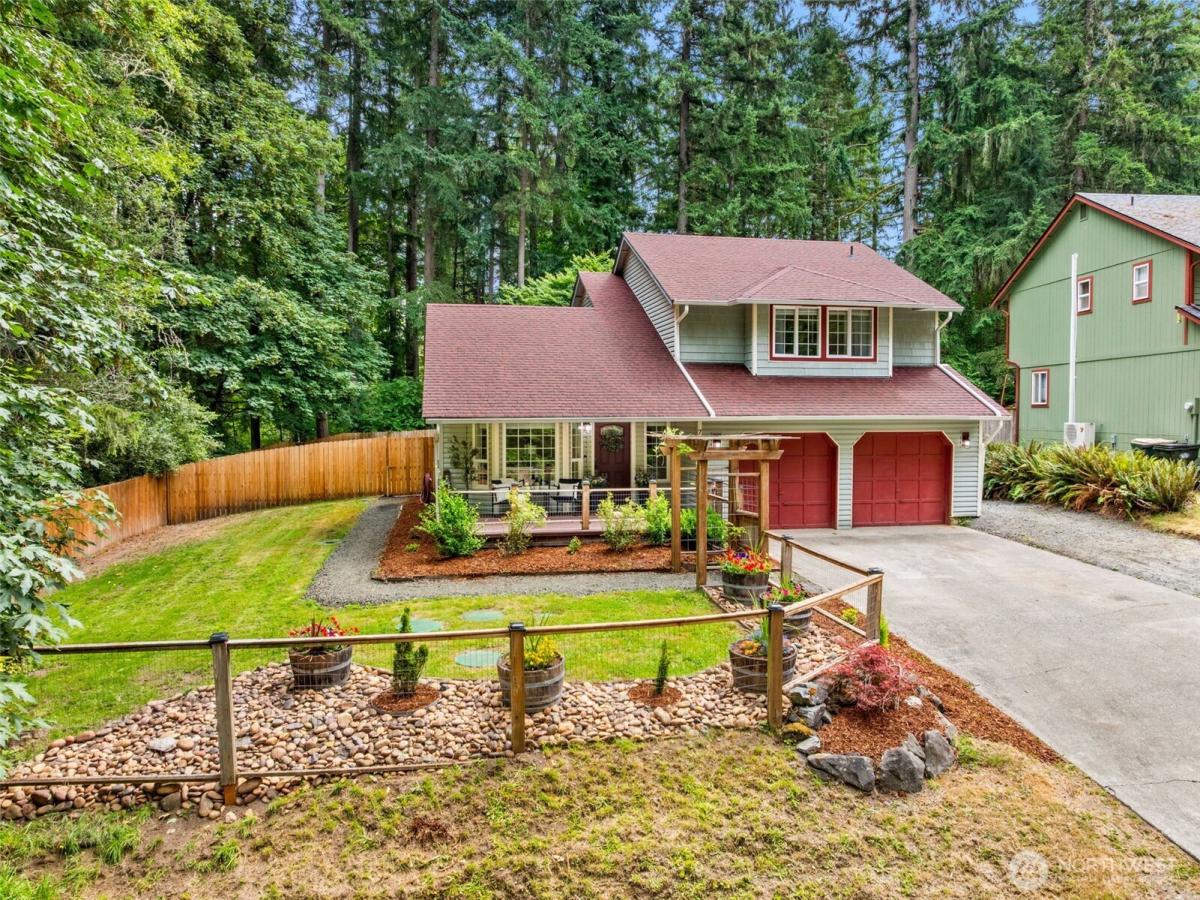 MLS #NWM2557991 image #0