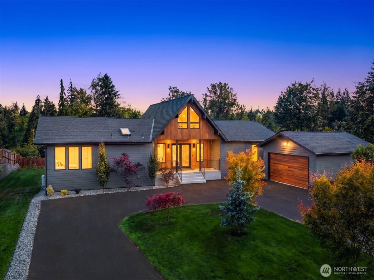 MLS #NWM2558075 image #0