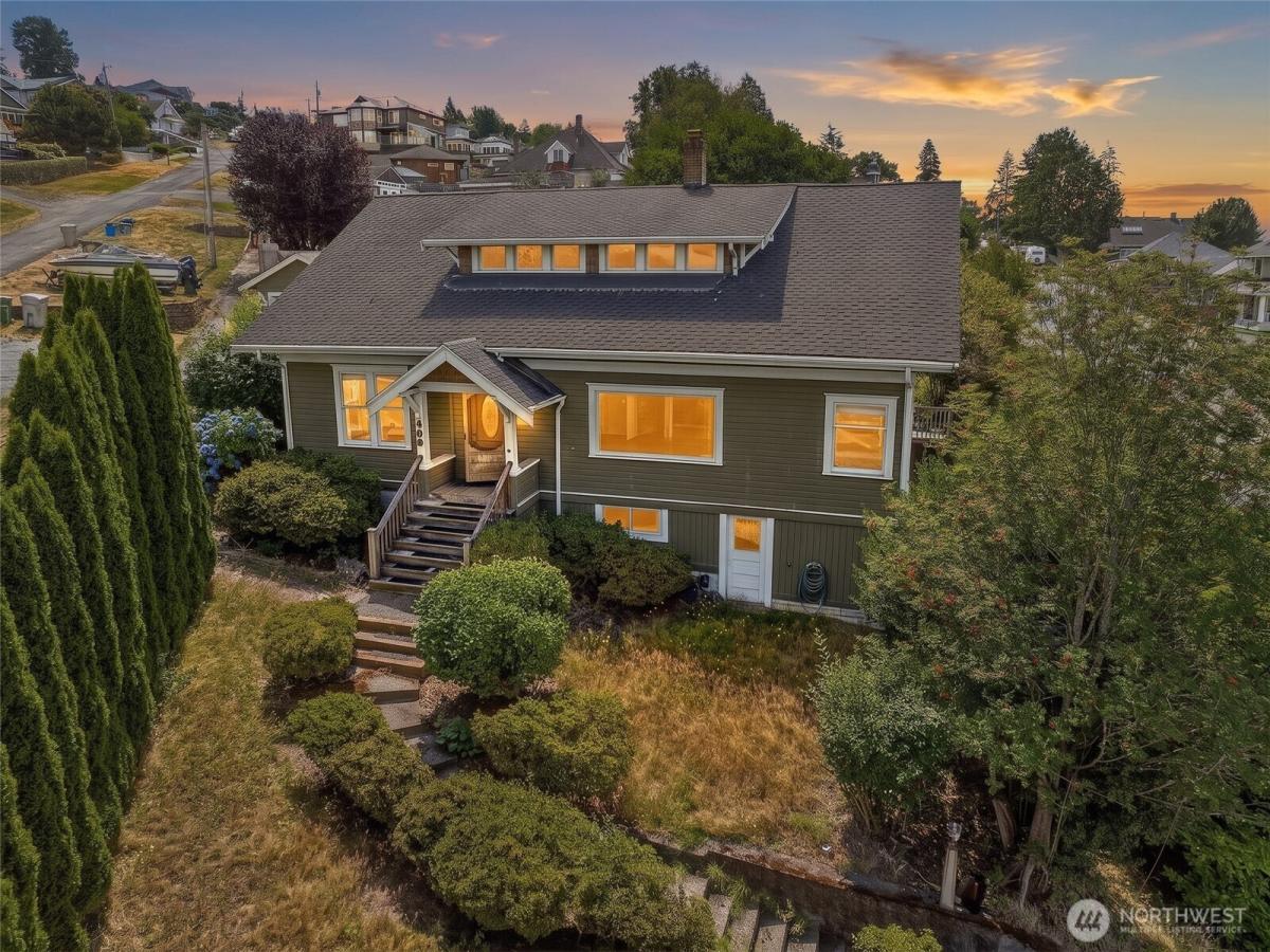 MLS #NWM2558268 image #0