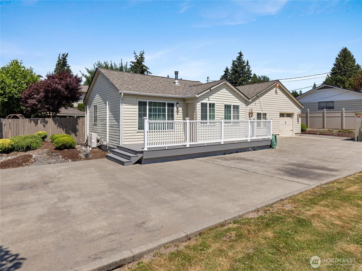 MLS #NWM2558269 image #0