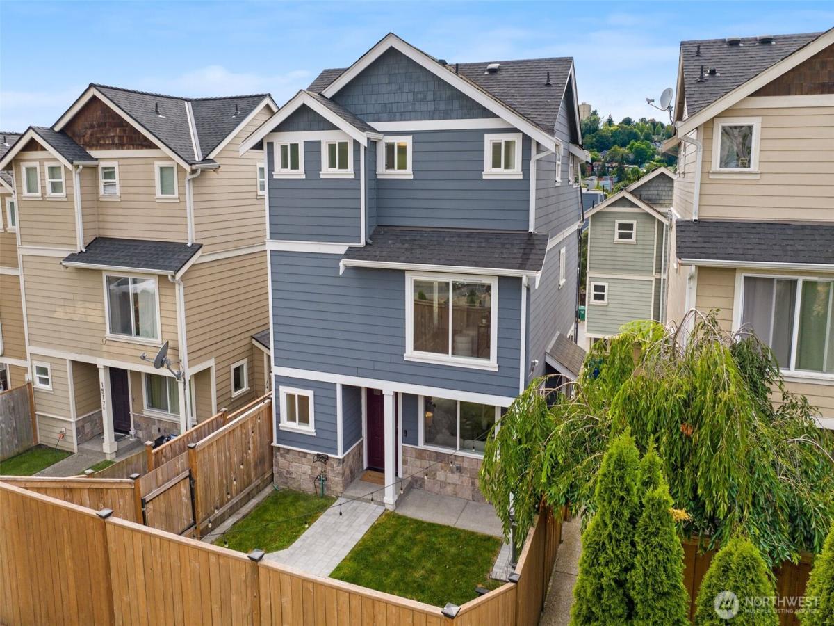 MLS #NWM2558359 image #0