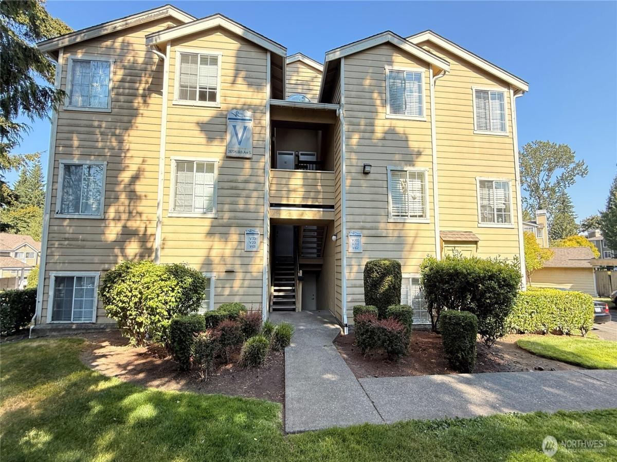 MLS #NWM2558407 image #0