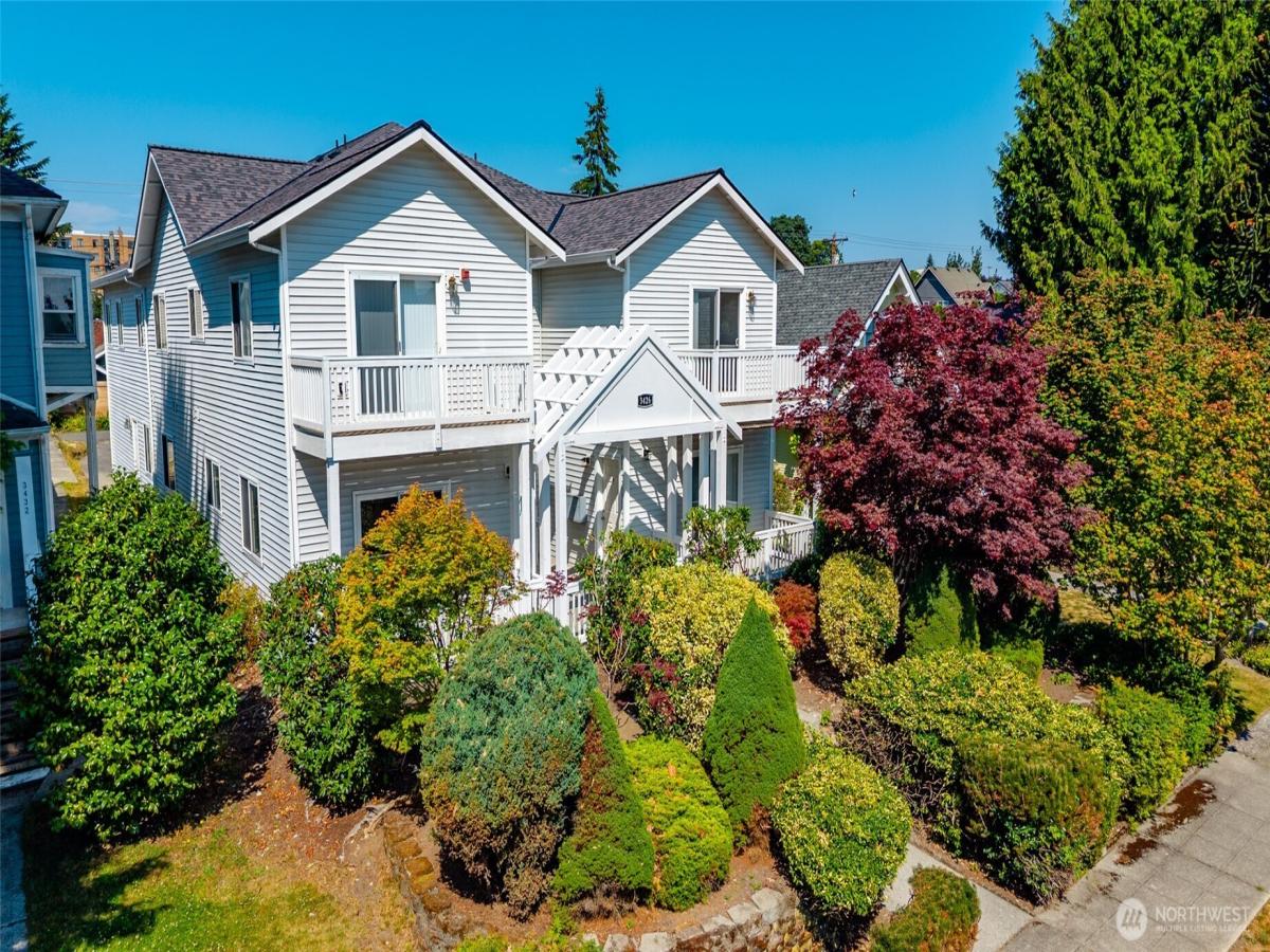 MLS #NWM2558436 image #0