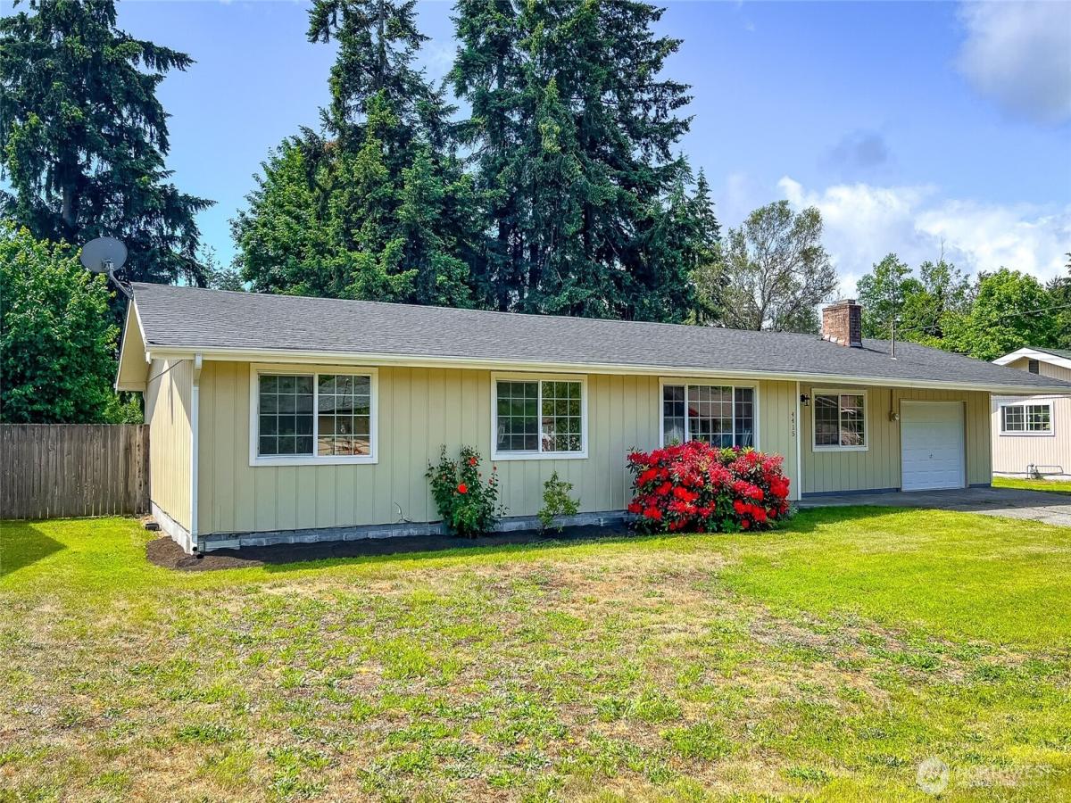 MLS #NWM2558552 image #0