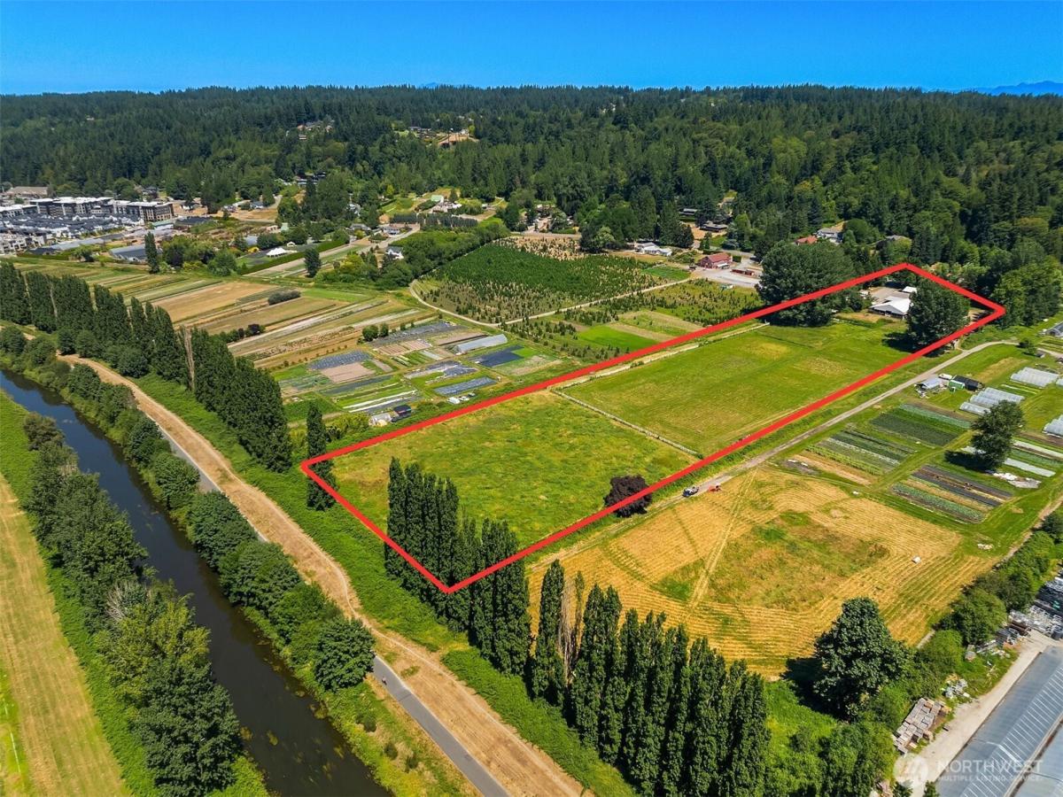 MLS #NWM2558662 image #0