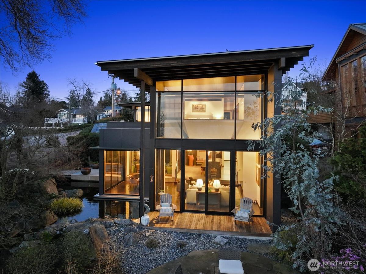 MLS #NWM2558790 image #0