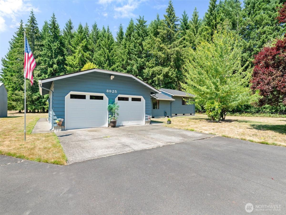 MLS #NWM2559248 image #0