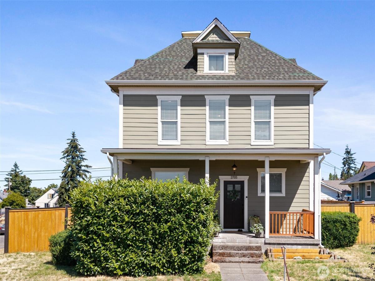 MLS #NWM2559303 image #0