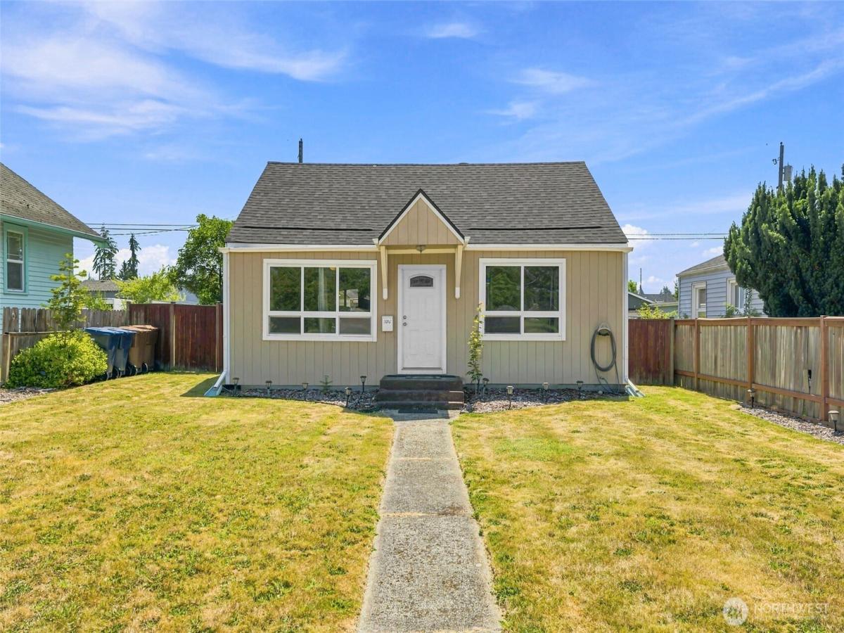 MLS #NWM2559432 image #0