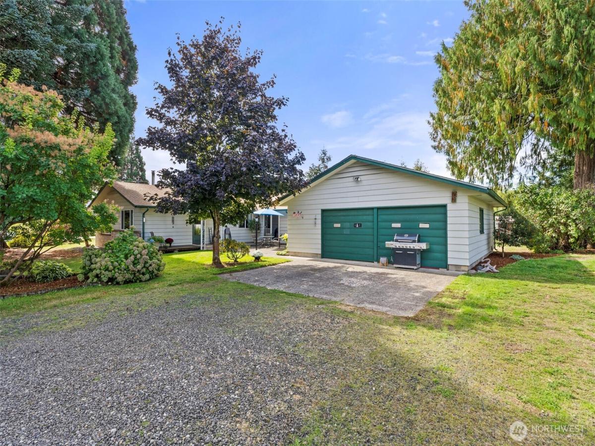 MLS #NWM2559577 image #0