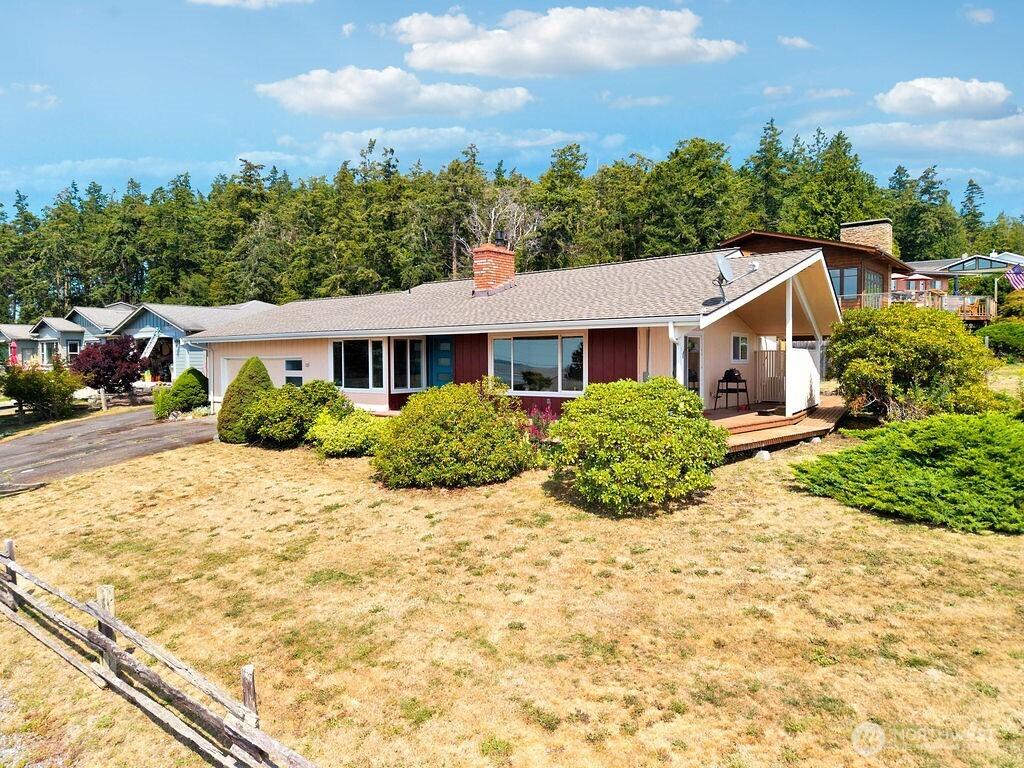 MLS #NWM2559615 image #0