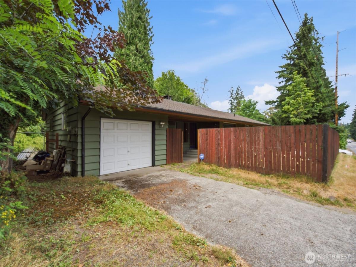MLS #NWM2560057 image #0