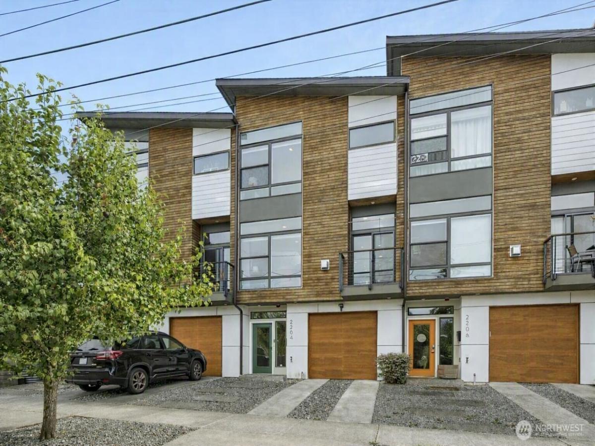 MLS #NWM2560086 image #0
