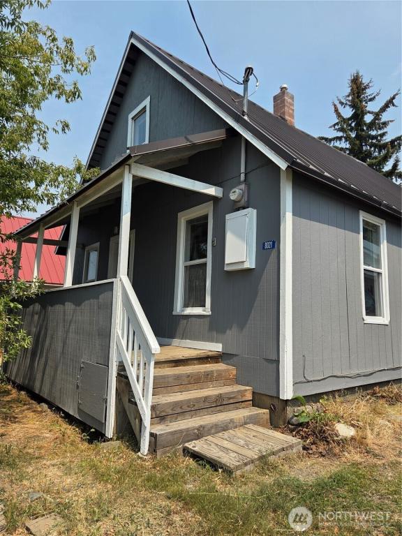 MLS #NWM2560262 image #0
