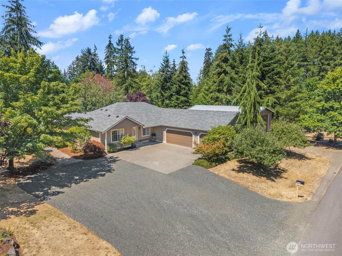 MLS #NWM2560705 image #0