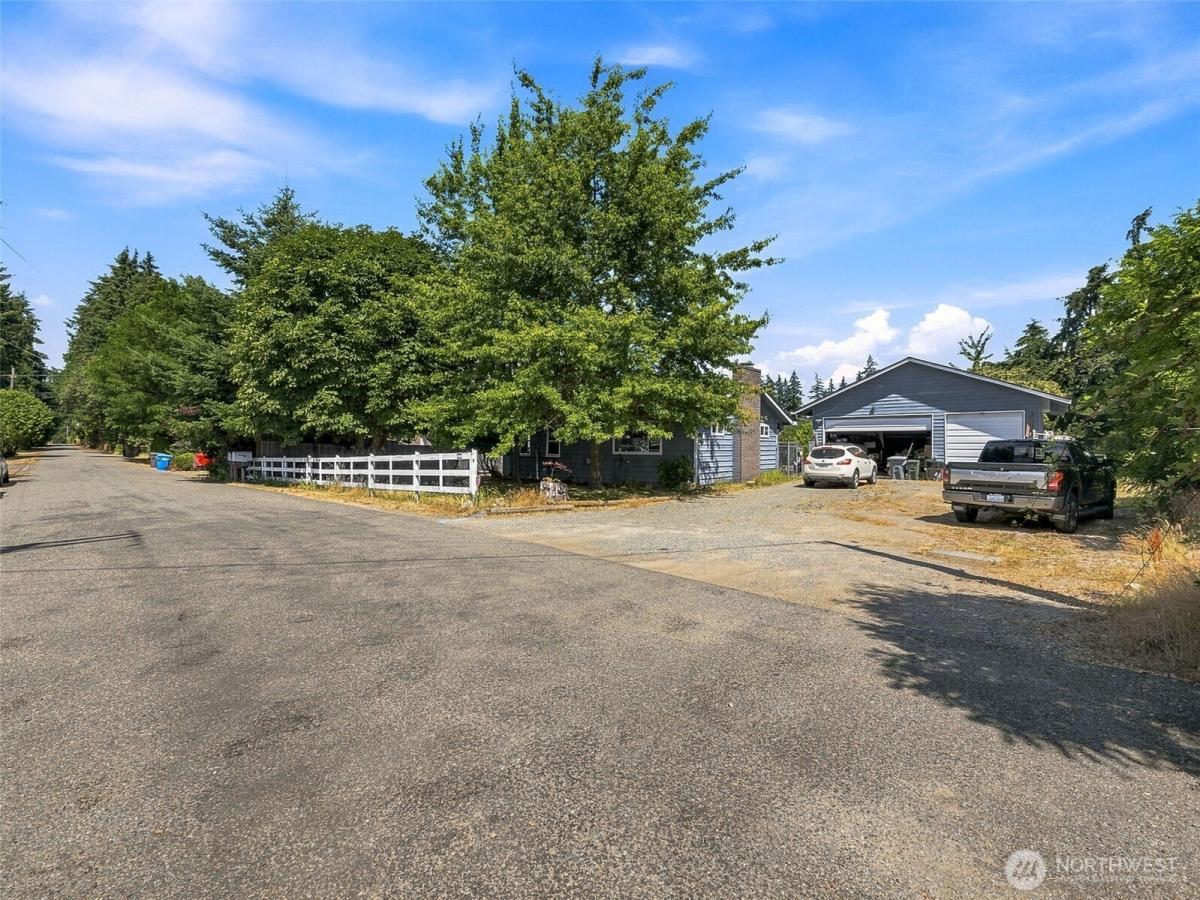 MLS #NWM2560876 image #0