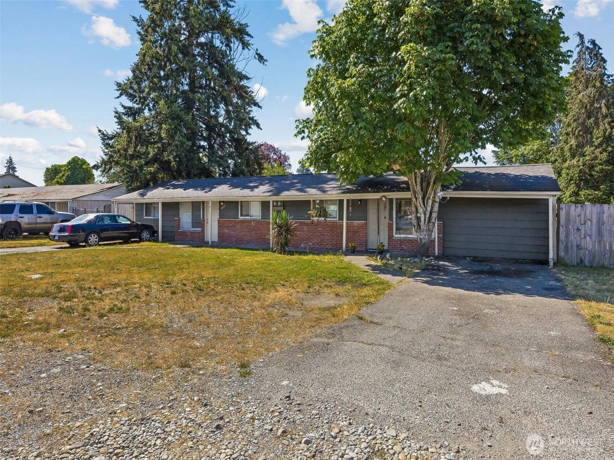 MLS #NWM2561244 image #0