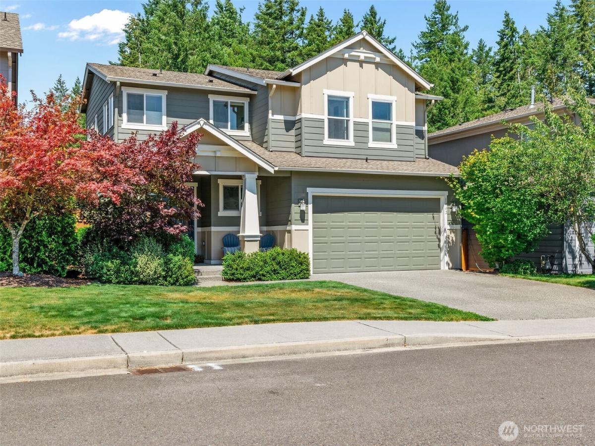MLS #NWM2561404 image #0