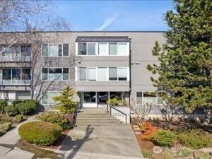 MLS #NWM2561501 image #0