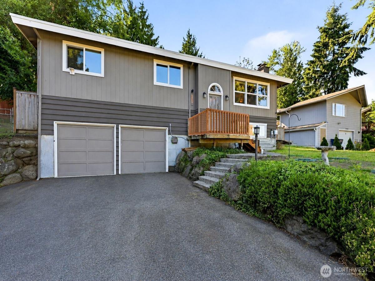 MLS #NWM2561529 image #0