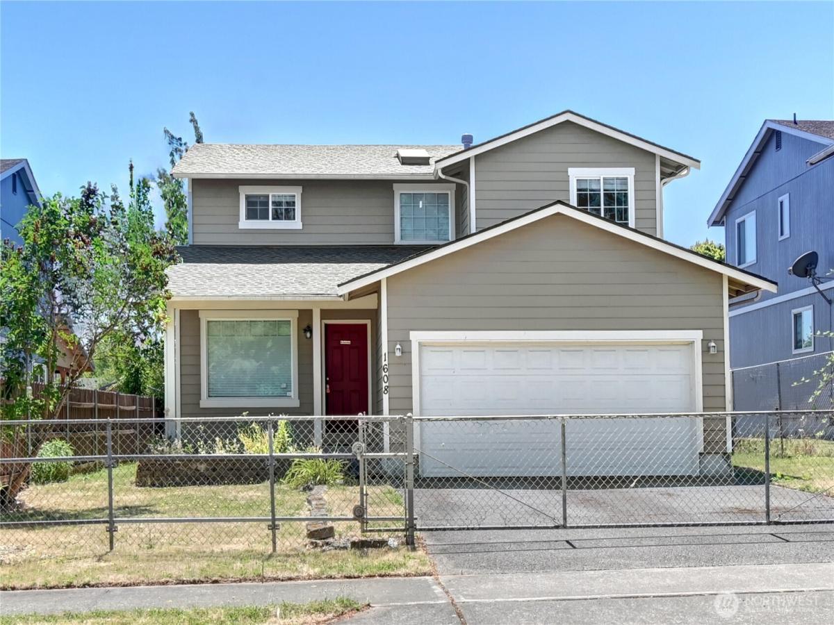 MLS #NWM2561554 image #0