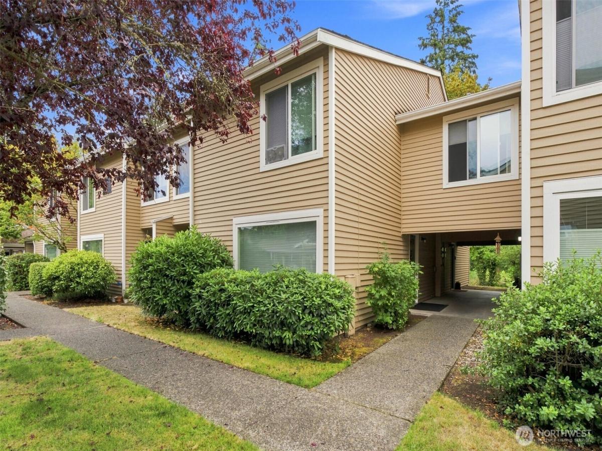 MLS #NWM2561648 image #0