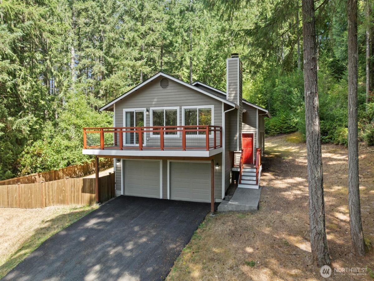 MLS #NWM2561711 image #0
