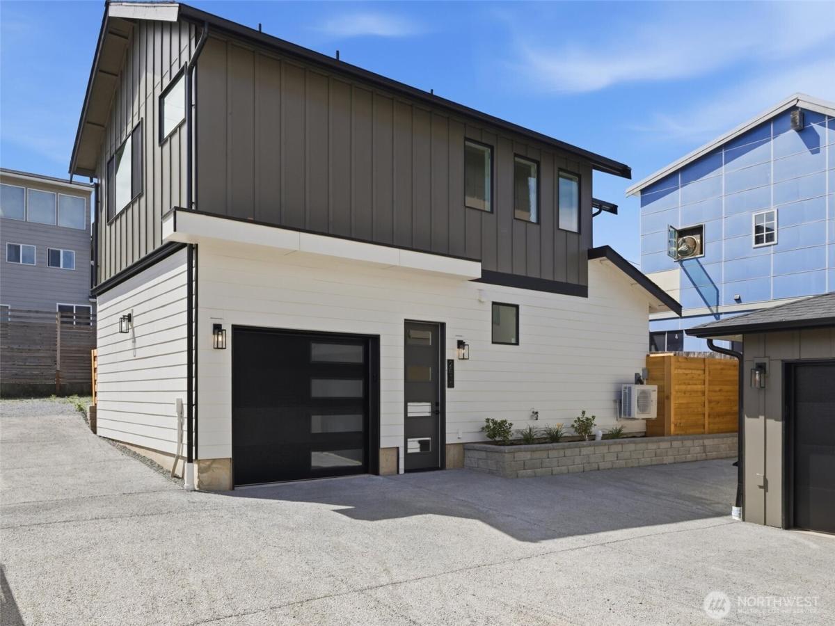 MLS #NWM2561764 image #0