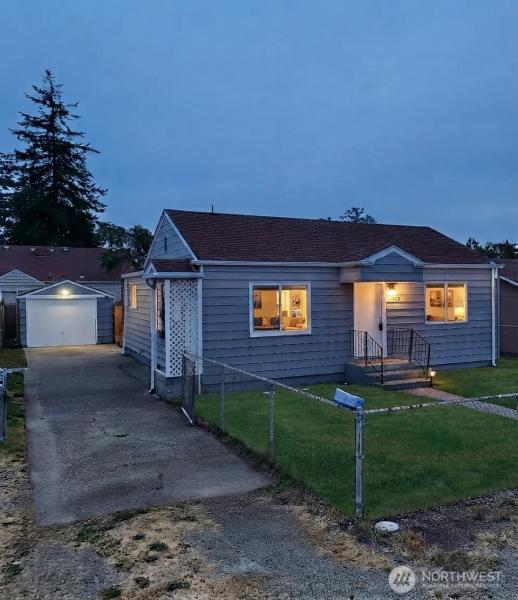 MLS #NWM2561814 image #0