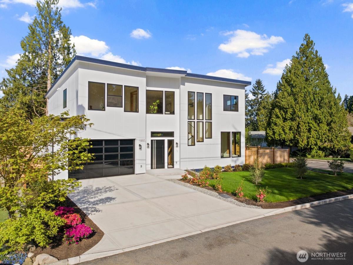 MLS #NWM2562264 image #0
