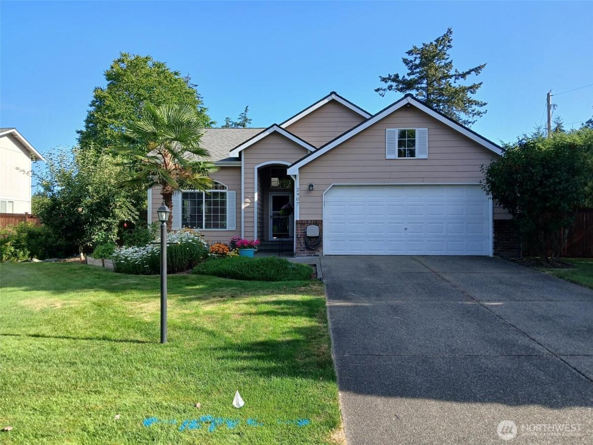 MLS #NWM2562752 image #0