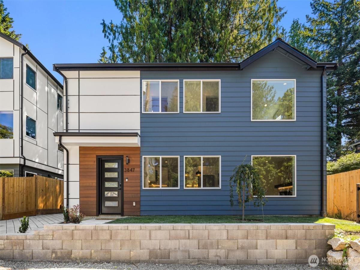 MLS #NWM2562756 image #0