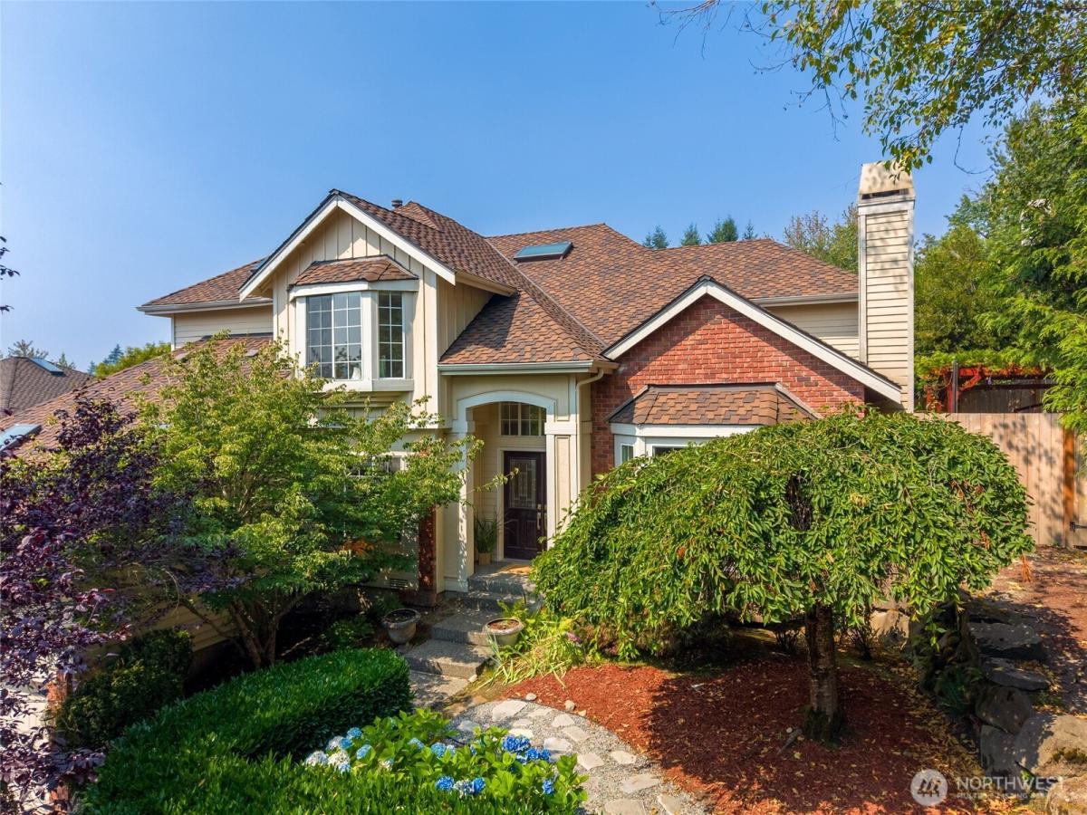 MLS #NWM2563042 image #0