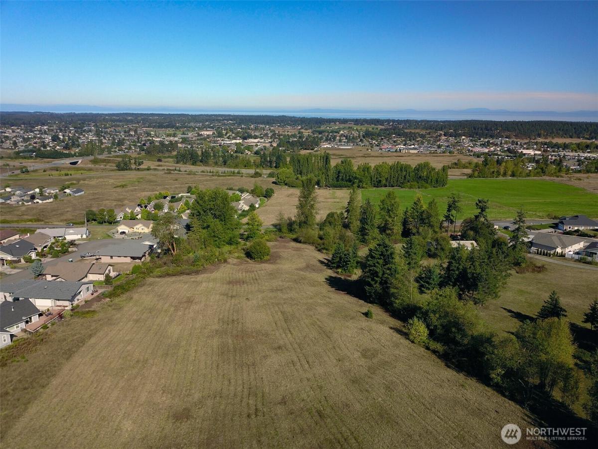 MLS #NWM2563070 image #0