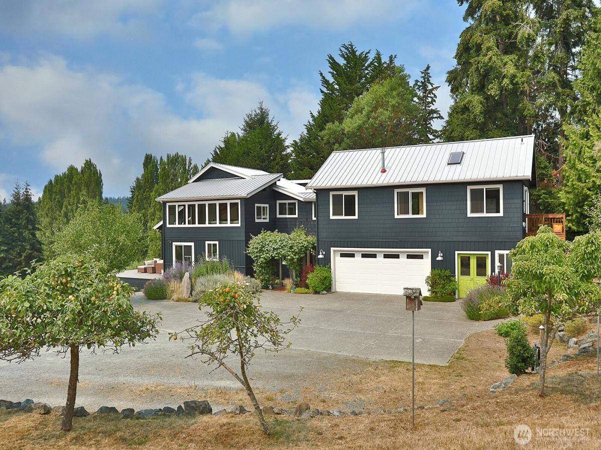 MLS #NWM2563731 image #0