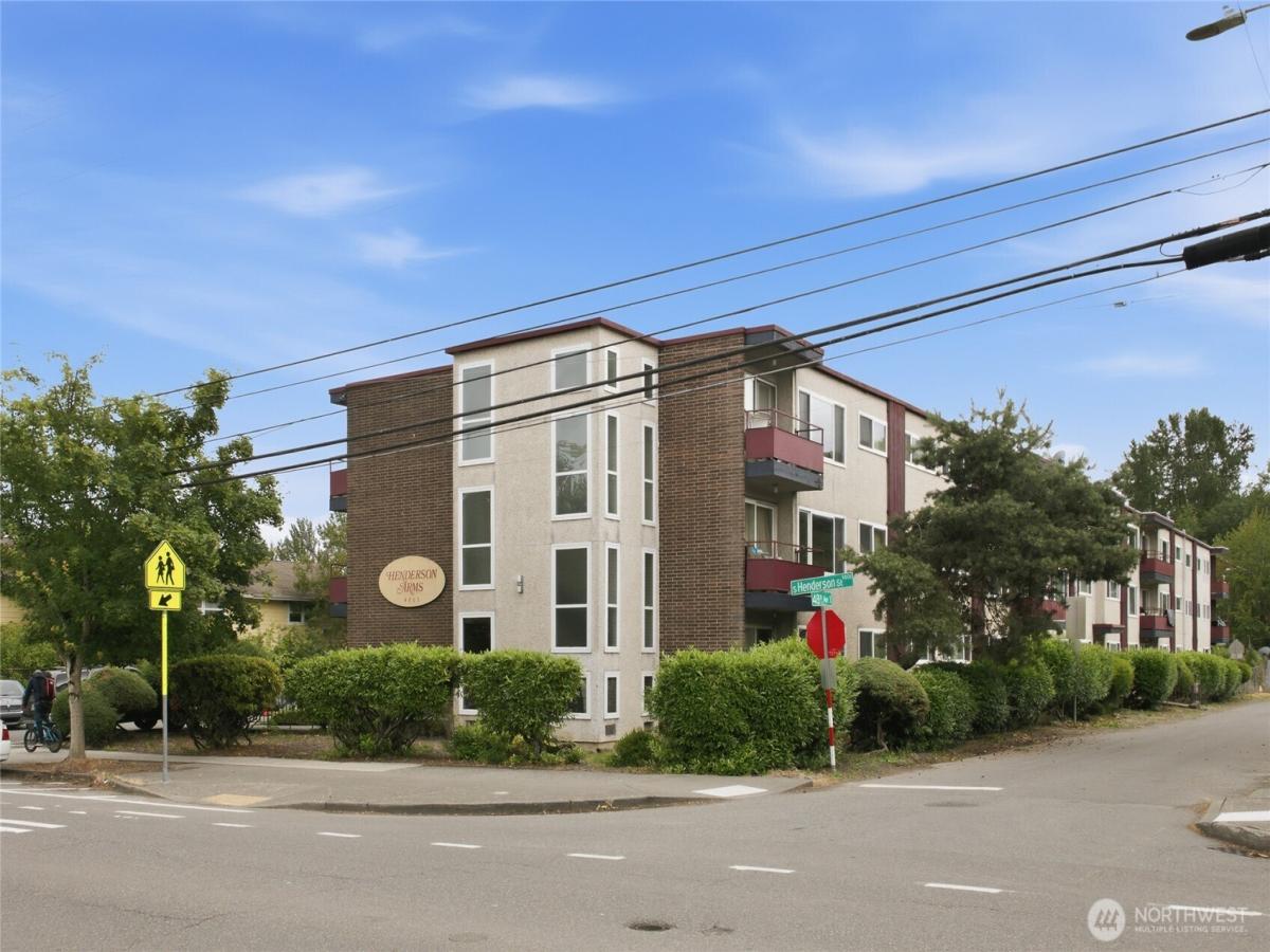 MLS #NWM2563789 image #0