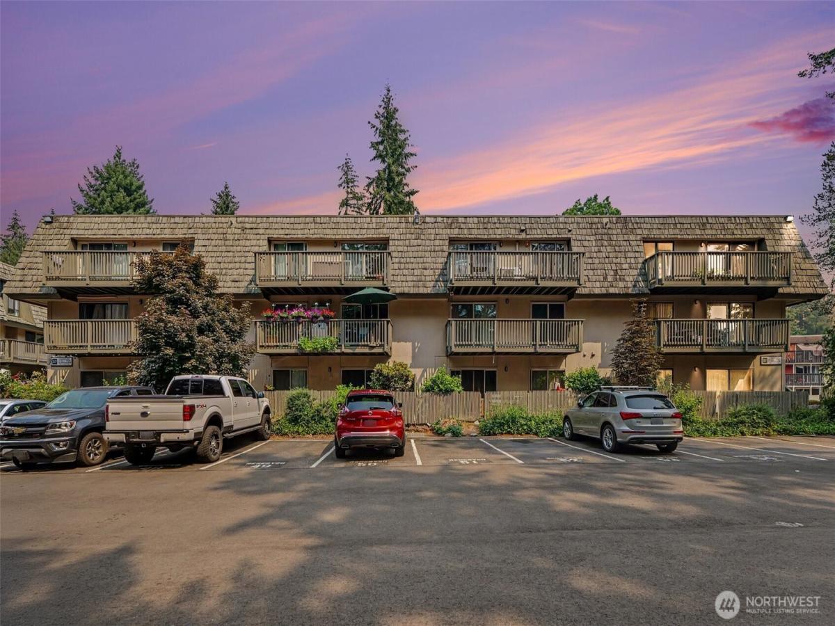 MLS #NWM2563831 image #0