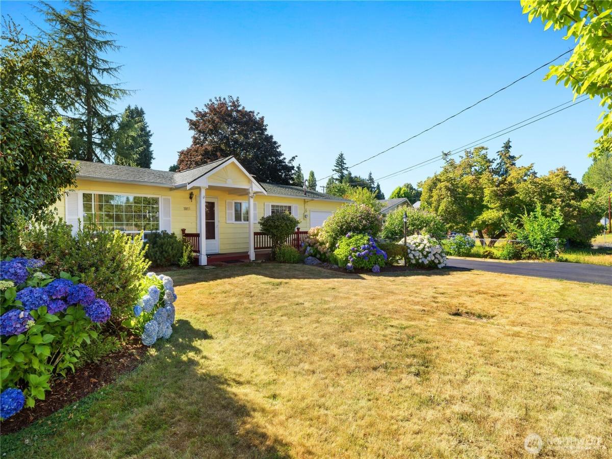 MLS #NWM2563839 image #0