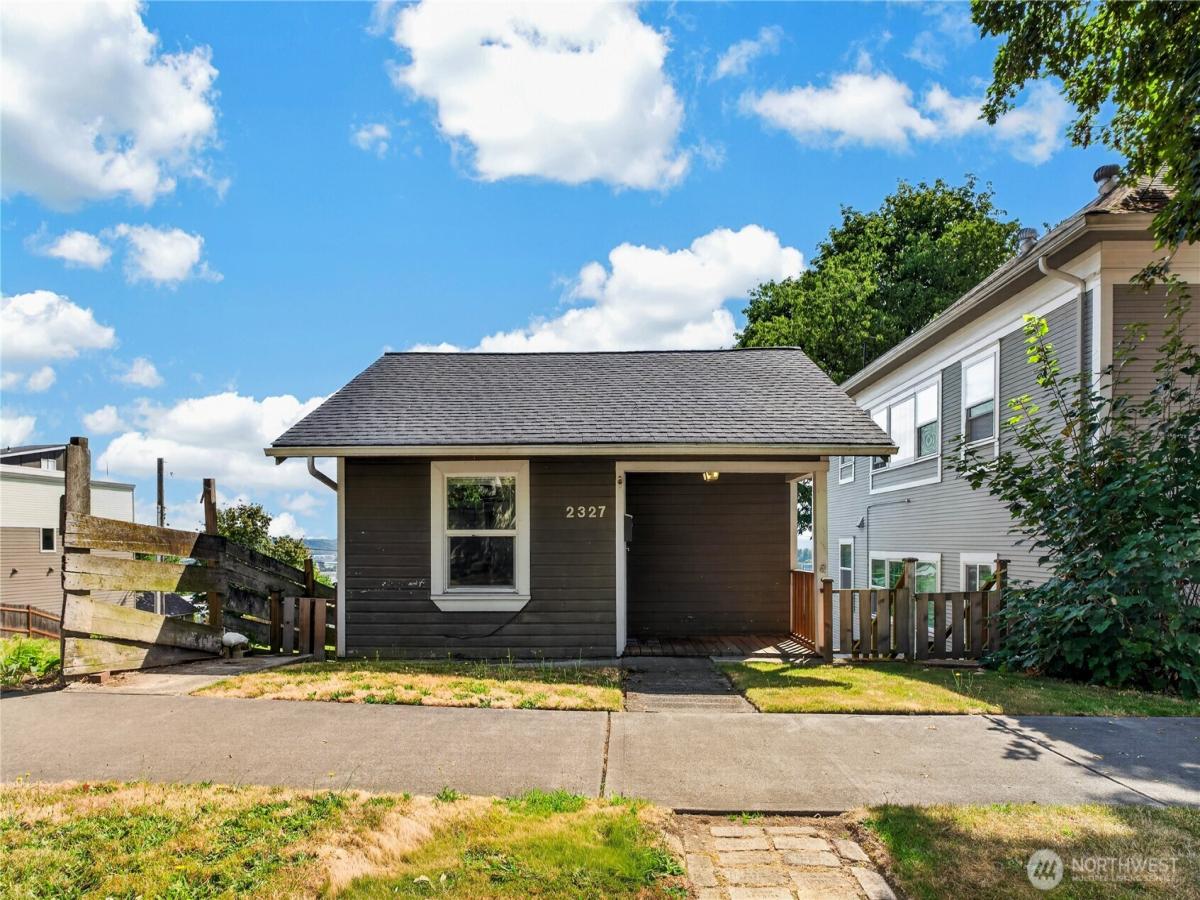 MLS #NWM2563894 image #0