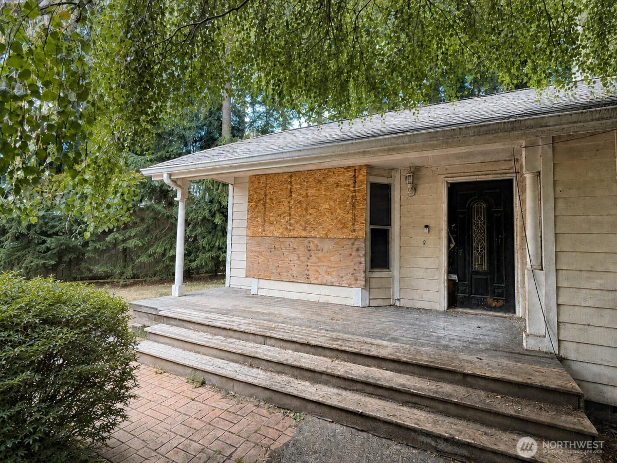 MLS #NWM2563982 image #0