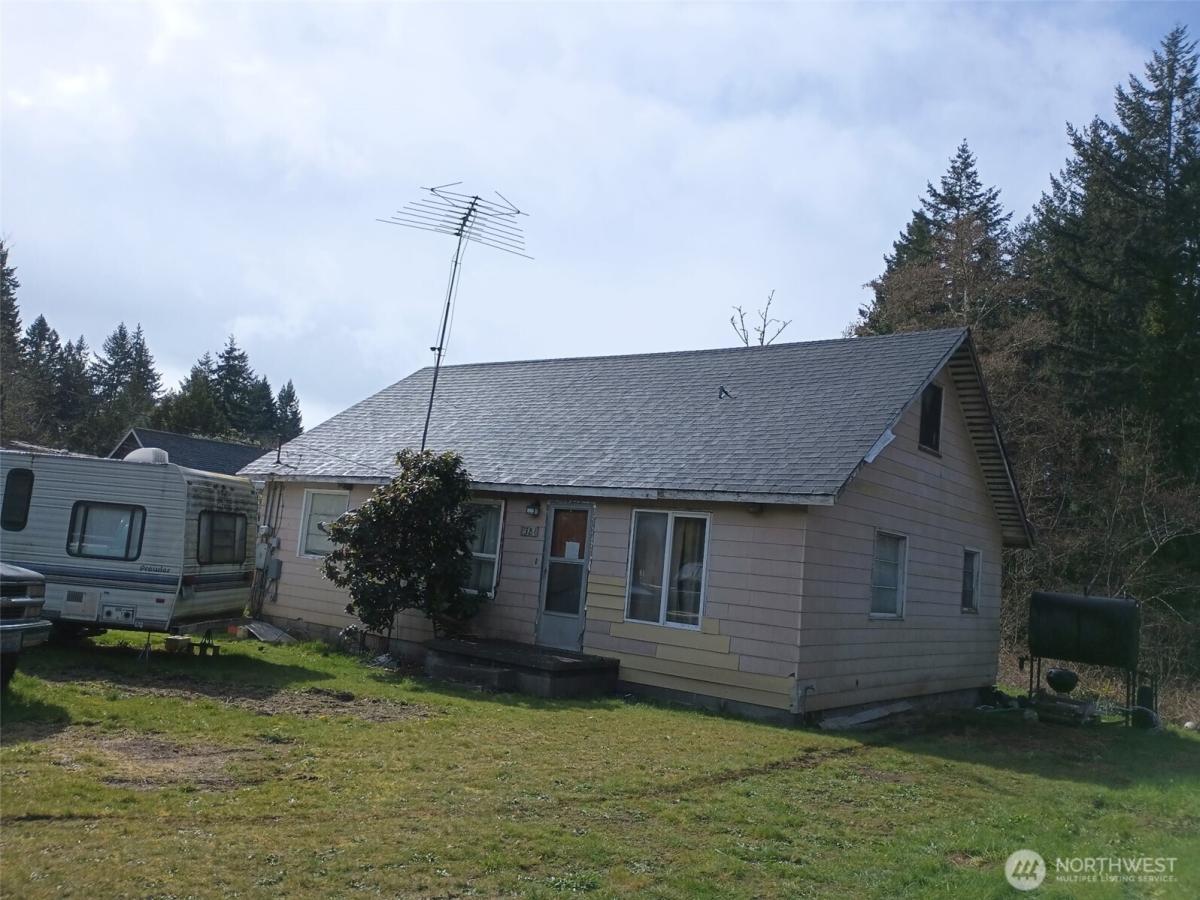 MLS #NWM2564308 image #0