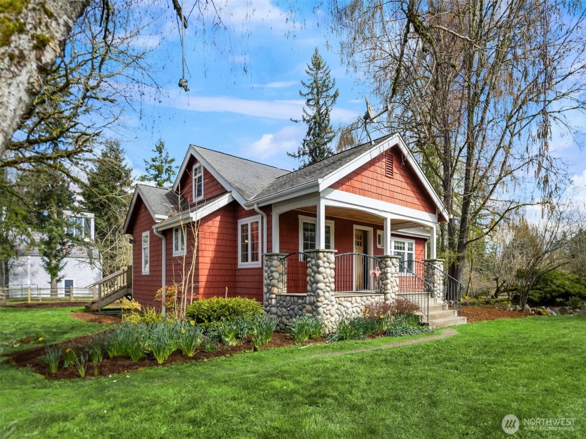 MLS #NWM2564722 image #0