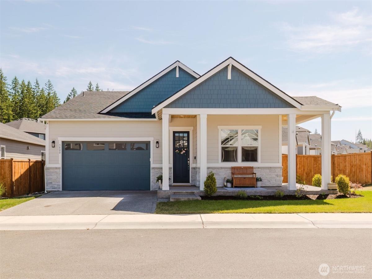 MLS #NWM2564995 image #0