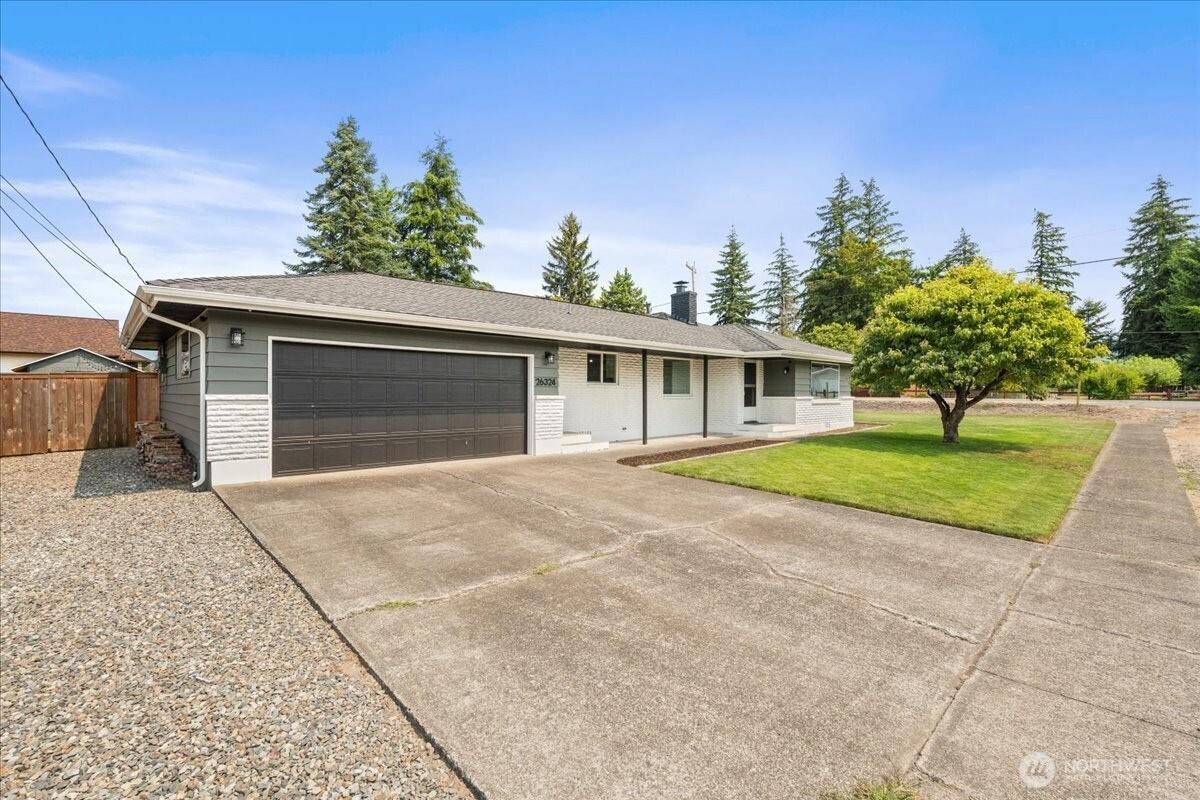 MLS #NWM2565155 image #0