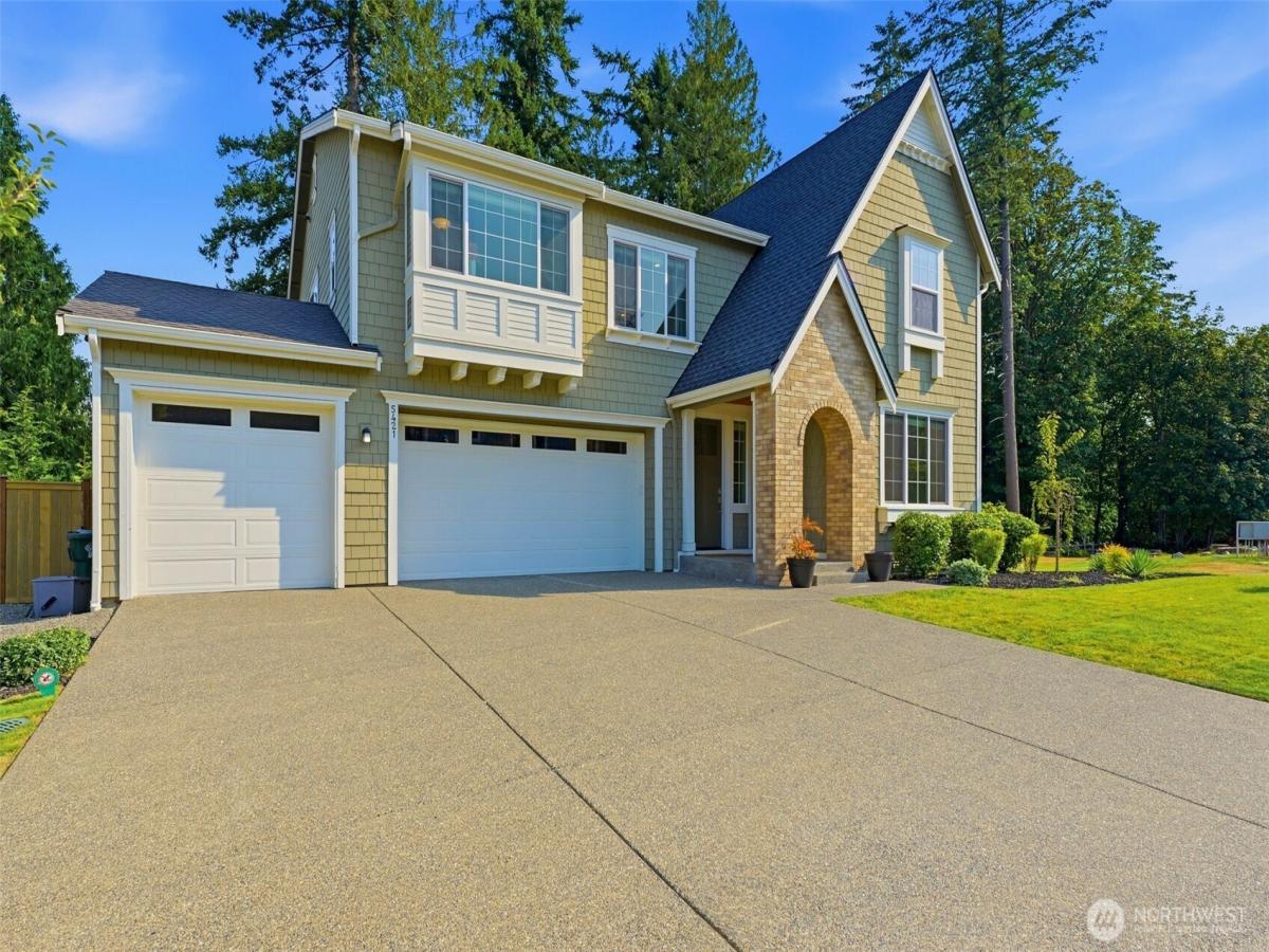 MLS #NWM2565187 image #0