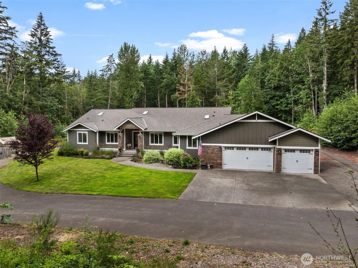MLS #NWM2565191 image #0