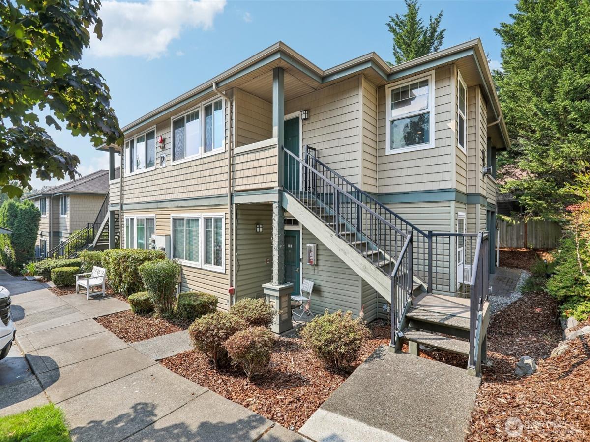 MLS #NWM2565219 image #0